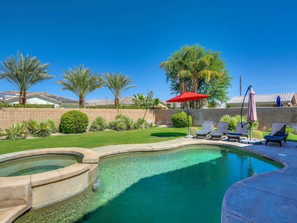 Palm Desert Home 983961