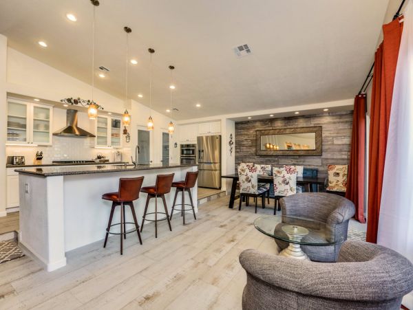 Palm Desert Home 983962