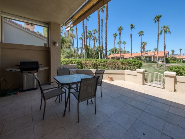 Palm Desert Home 983964