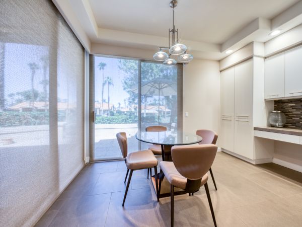 Palm Desert Home 983964