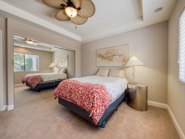 Palm Desert Home 983964