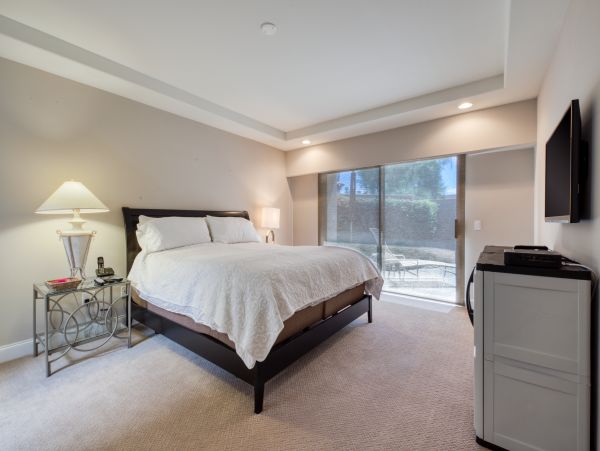Palm Desert Home 983964