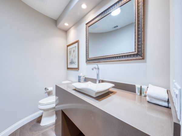 Palm Desert Home 983964