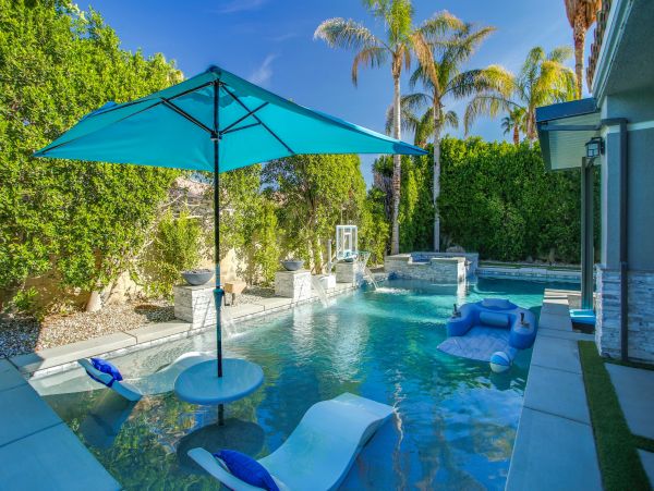 Palm Desert Home 983965