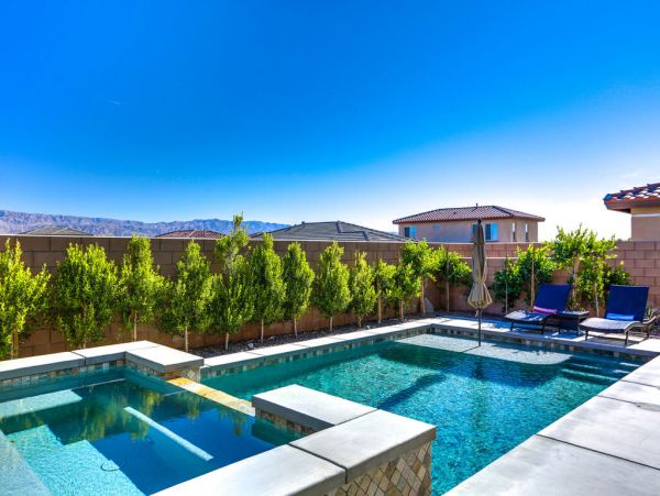 Palm Desert Home 983966