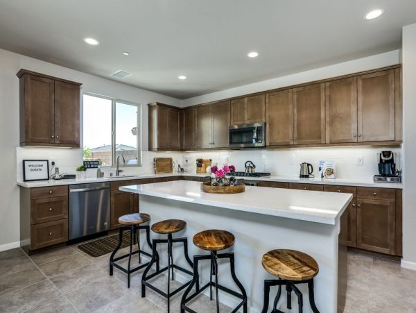 Palm Desert Home 983966