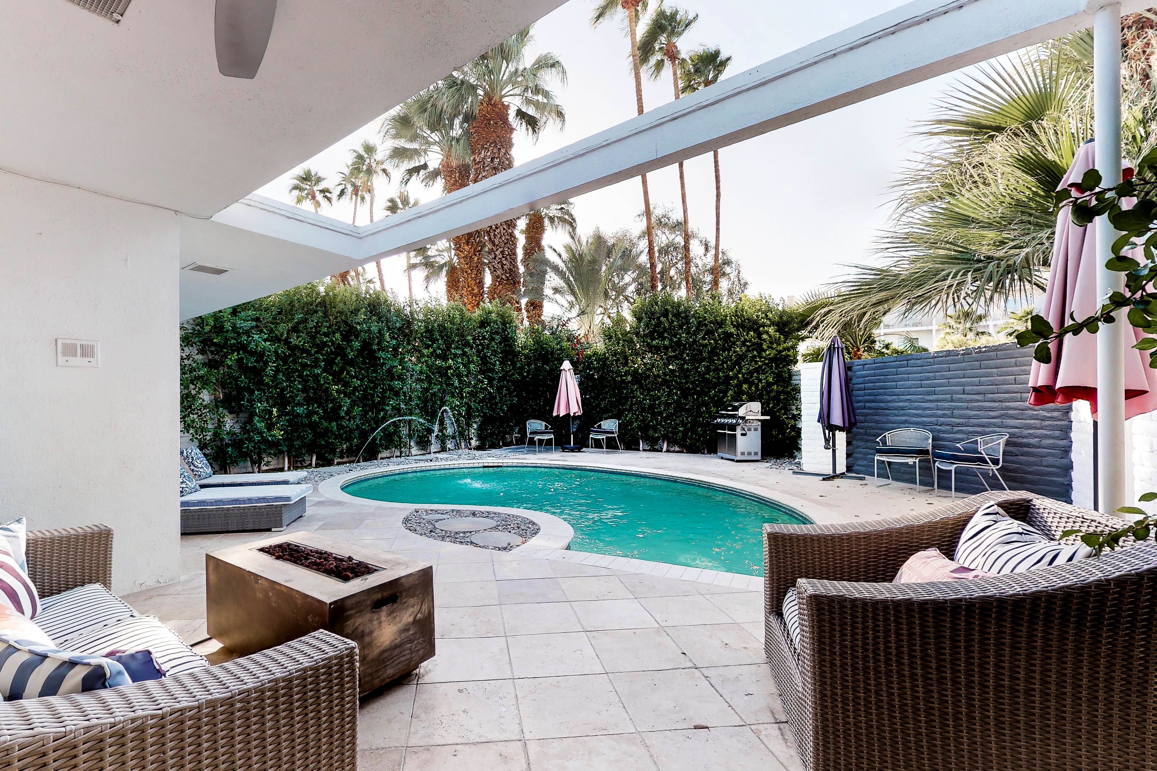 Palm Desert Home 983967