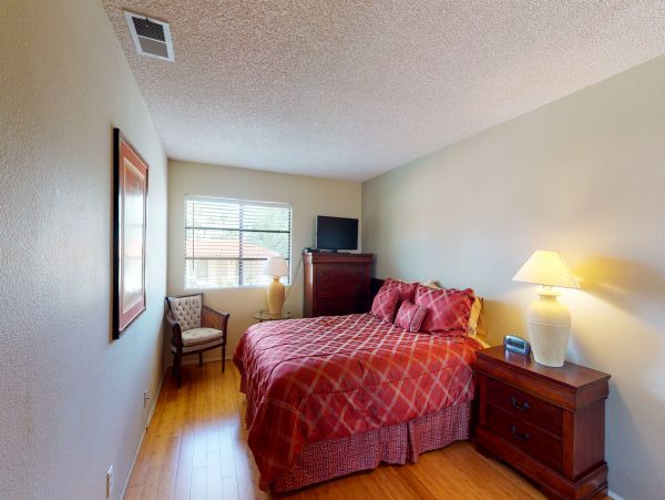 Palm Desert Home 983969