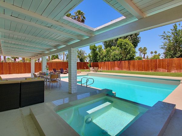 Palm Desert Home 983971
