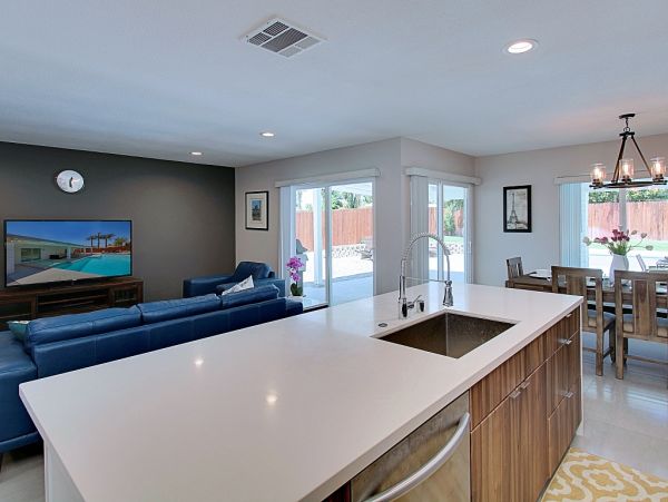 Palm Desert Home 983971