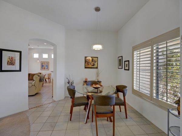 Palm Desert Home 983972