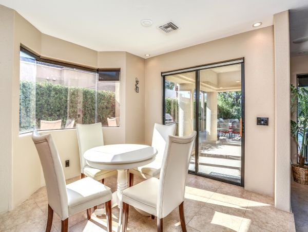 Palm Desert Home 983973