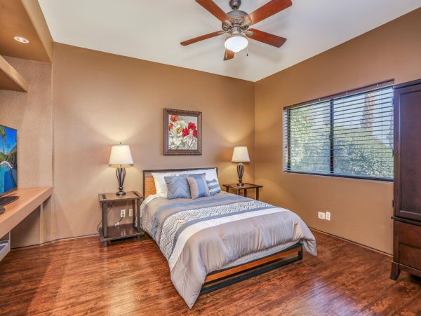 Palm Desert Home 983973