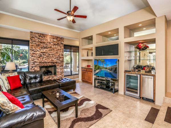 Palm Desert Home 983973