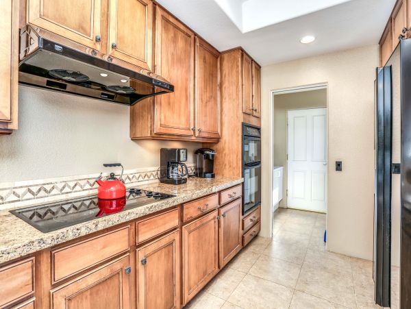 Palm Desert Home 983973