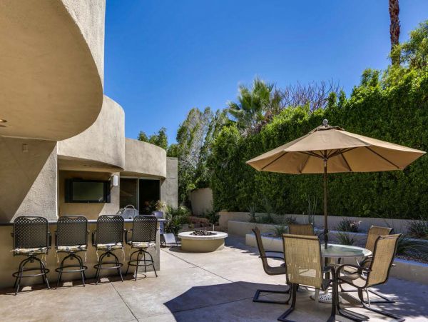 Palm Desert Home 983974