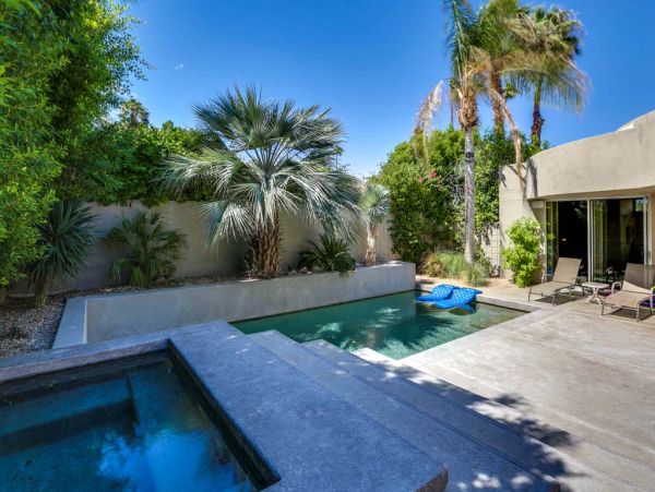 Palm Desert Home 983974