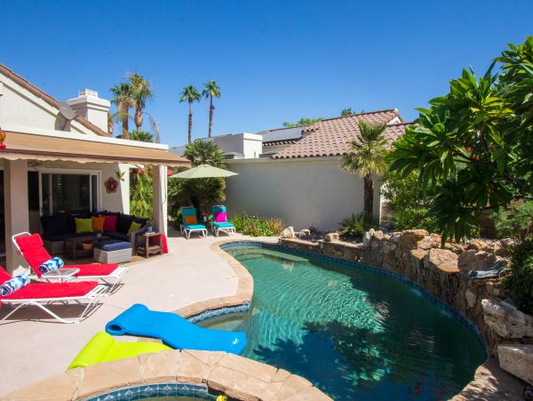 Palm Desert Home 983975