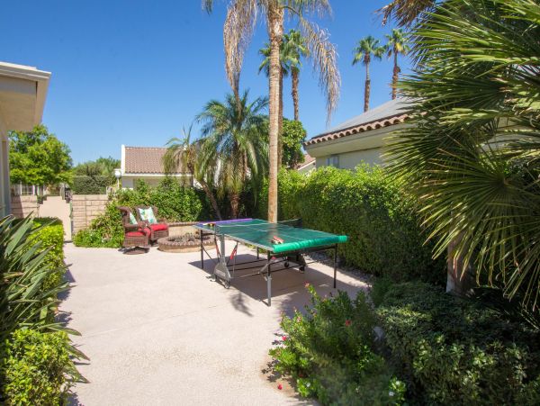 Palm Desert Home 983975