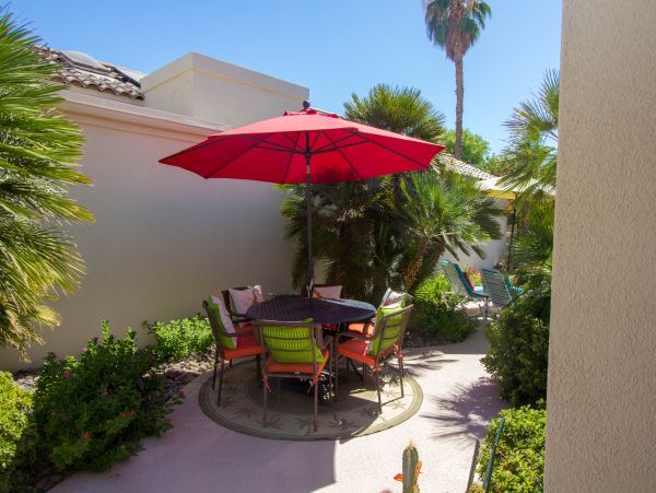 Palm Desert Home 983975