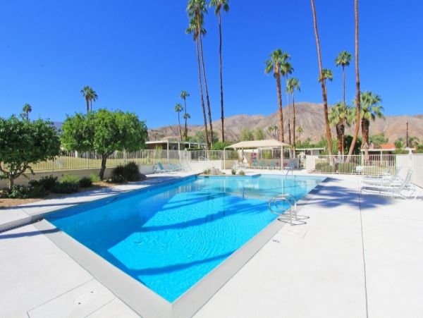 Palm Desert Home 983976