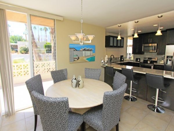 Palm Desert Home 983976
