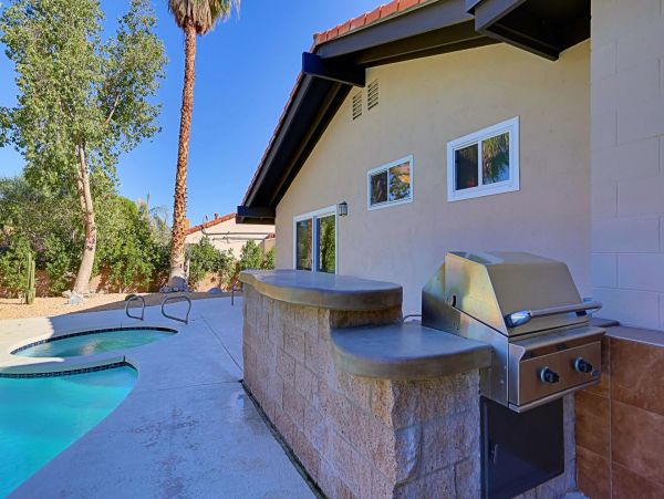 Palm Desert Home 983977