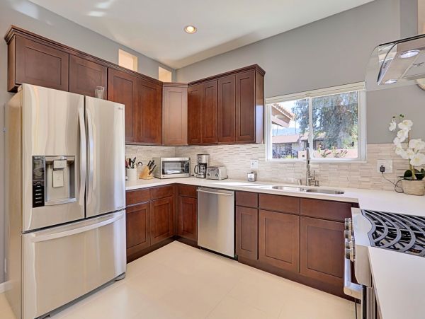 Palm Desert Home 983977