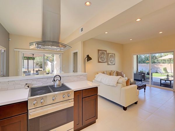 Palm Desert Home 983977