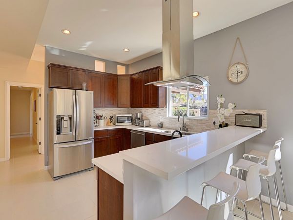 Palm Desert Home 983977