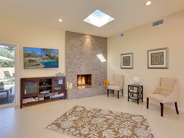 Palm Desert Home 983977