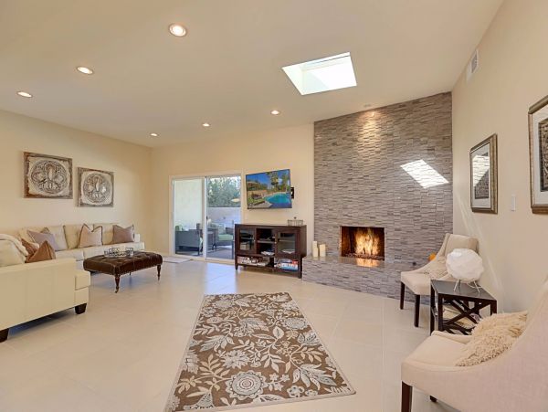 Palm Desert Home 983977