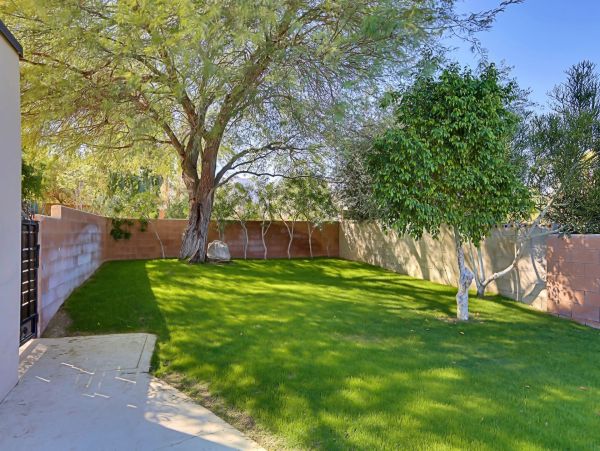 Palm Desert Home 983977