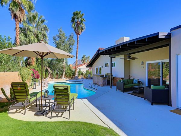 Palm Desert Home 983977