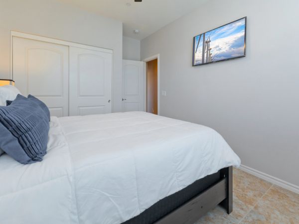 Palm Desert Home 983978