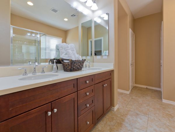 Palm Desert Home 983978