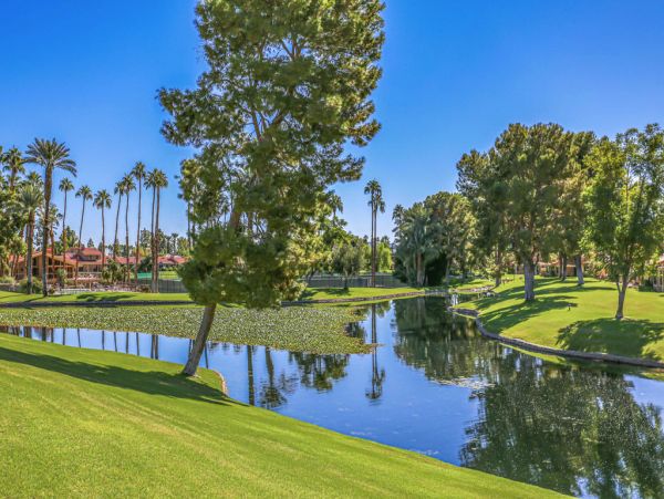 Palm Desert Home 983979