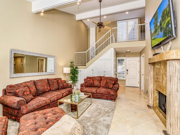Palm Desert Home 983979
