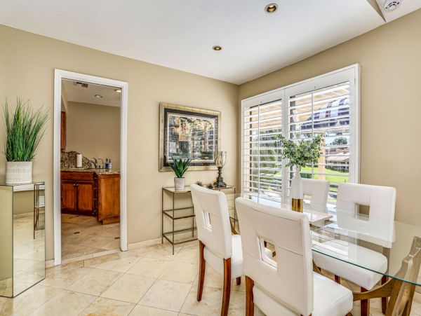 Palm Desert Home 983979