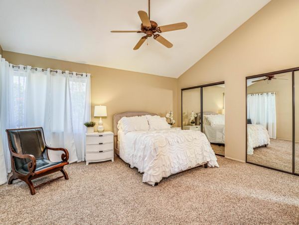 Palm Desert Home 983979
