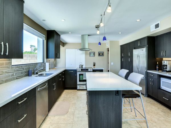 Palm Desert Home 983980