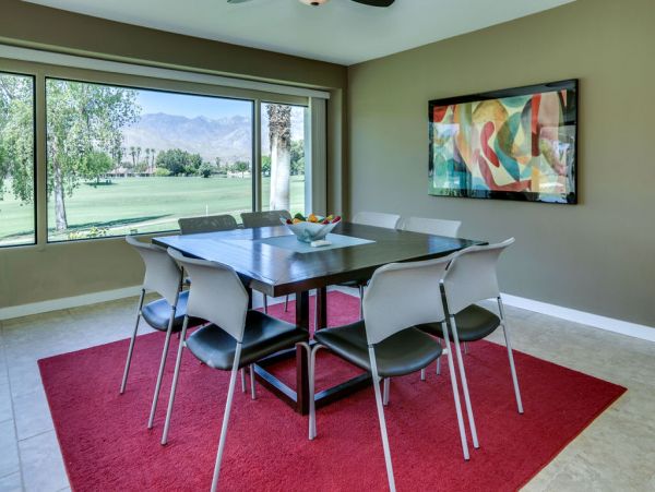 Palm Desert Home 983980