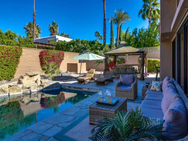 Palm Desert Home 983981