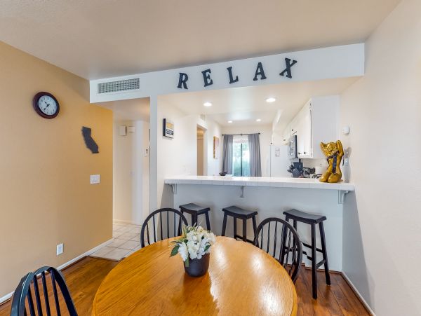 Palm Desert Home 983982
