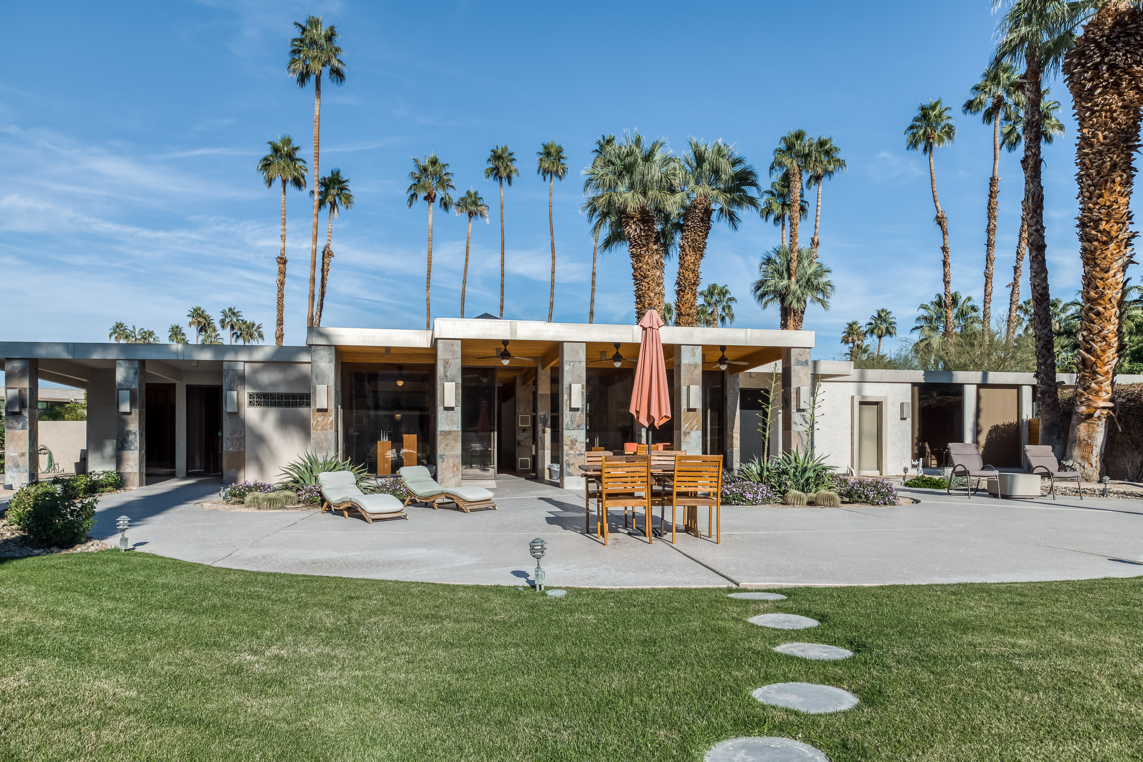 Palm Desert Home 983983