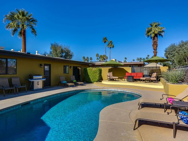 Palm Desert Home 983986