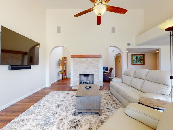 Palm Desert Home 983987