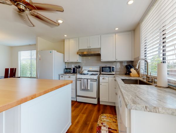 Palm Desert Home 983987