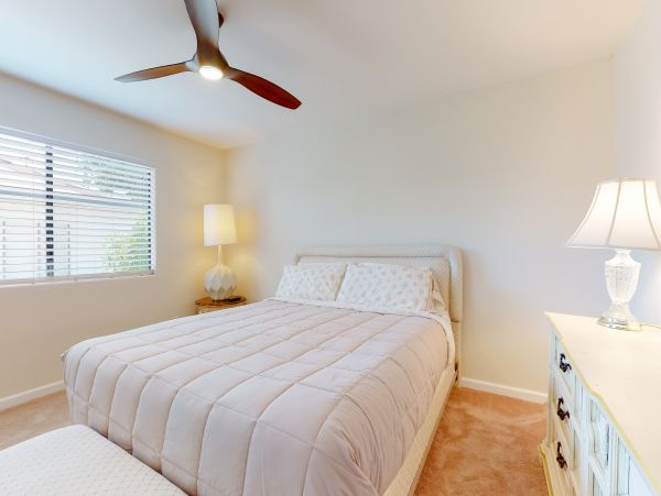 Palm Desert Home 983987