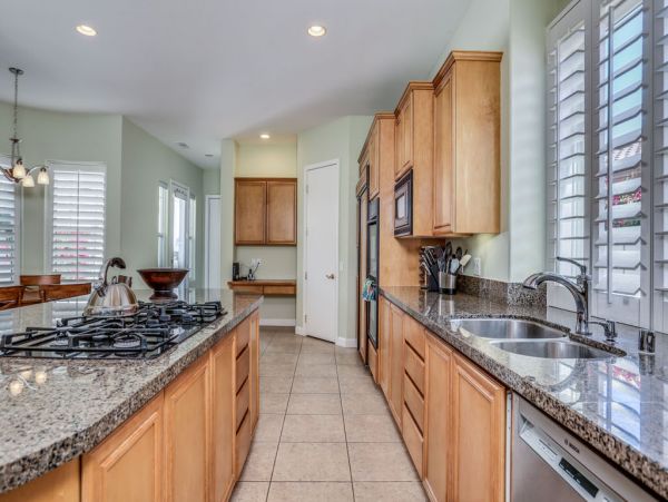 Palm Desert Home 983988